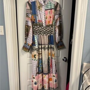 Amazon Black and White Long Sleeve Sundress with Plunge Neckline